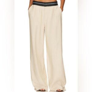 GUC NONchalant- Rebecca Pant in Crema. Size XL
